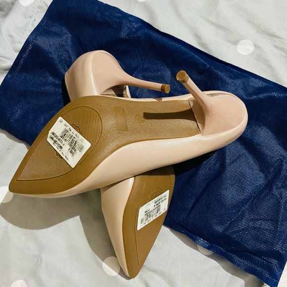 The cologna Pink Women’s pumps by Tresmode - Picture 2 of 5